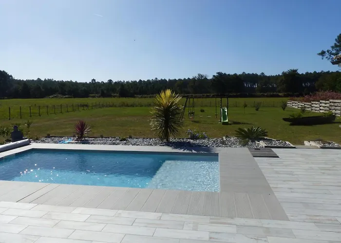 度假居 Nature 莱昂